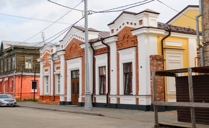 Льва Толстого, 31