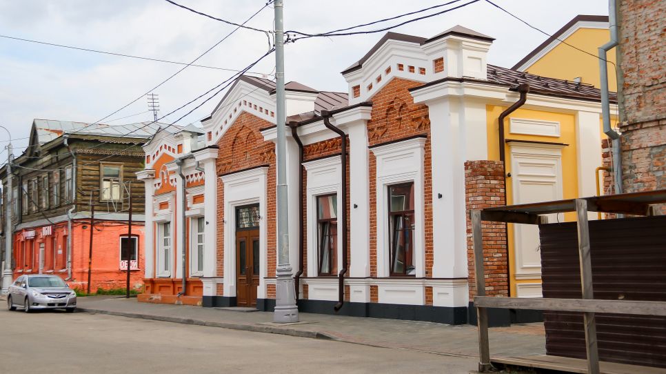 Льва Толстого, 31