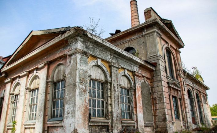 Ул. Промышленная, 8
