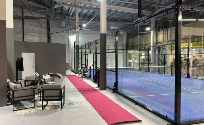 Клуб падел-тенниса в Барнауле
