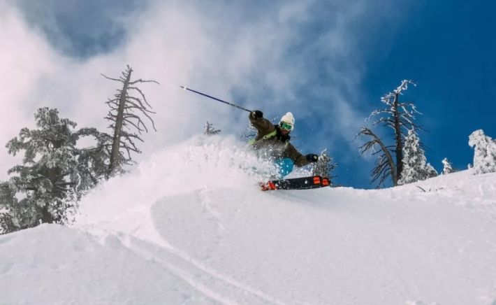 Горные лыжи