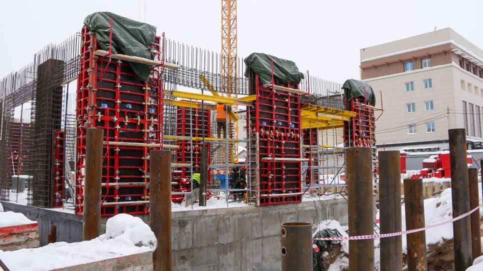 Строительство ЦУМа