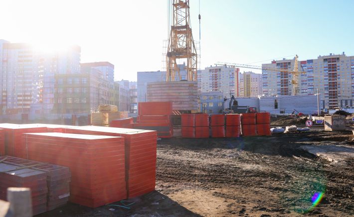 Строительство новой поликлиники на ул. Попова, 128