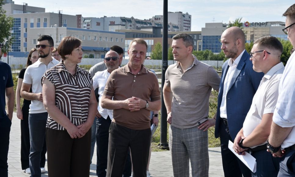 Благоустройство парка на ул. Шумакова, 9 в Барнауле