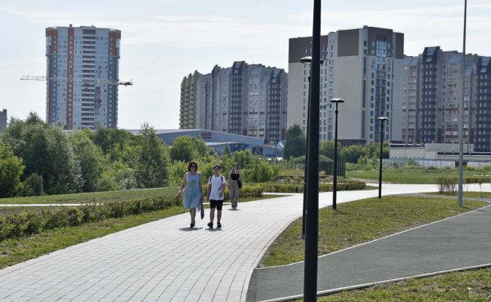 Благоустройство парка на ул. Шумакова, 9 в Барнауле