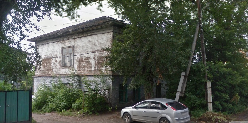 Еще один 100-летний жилой дом принудительно расселяют в Барнауле