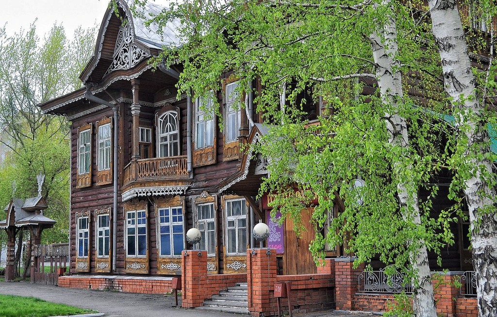 Известный архитектурный памятник с рестораном продали на торгах в Барнауле