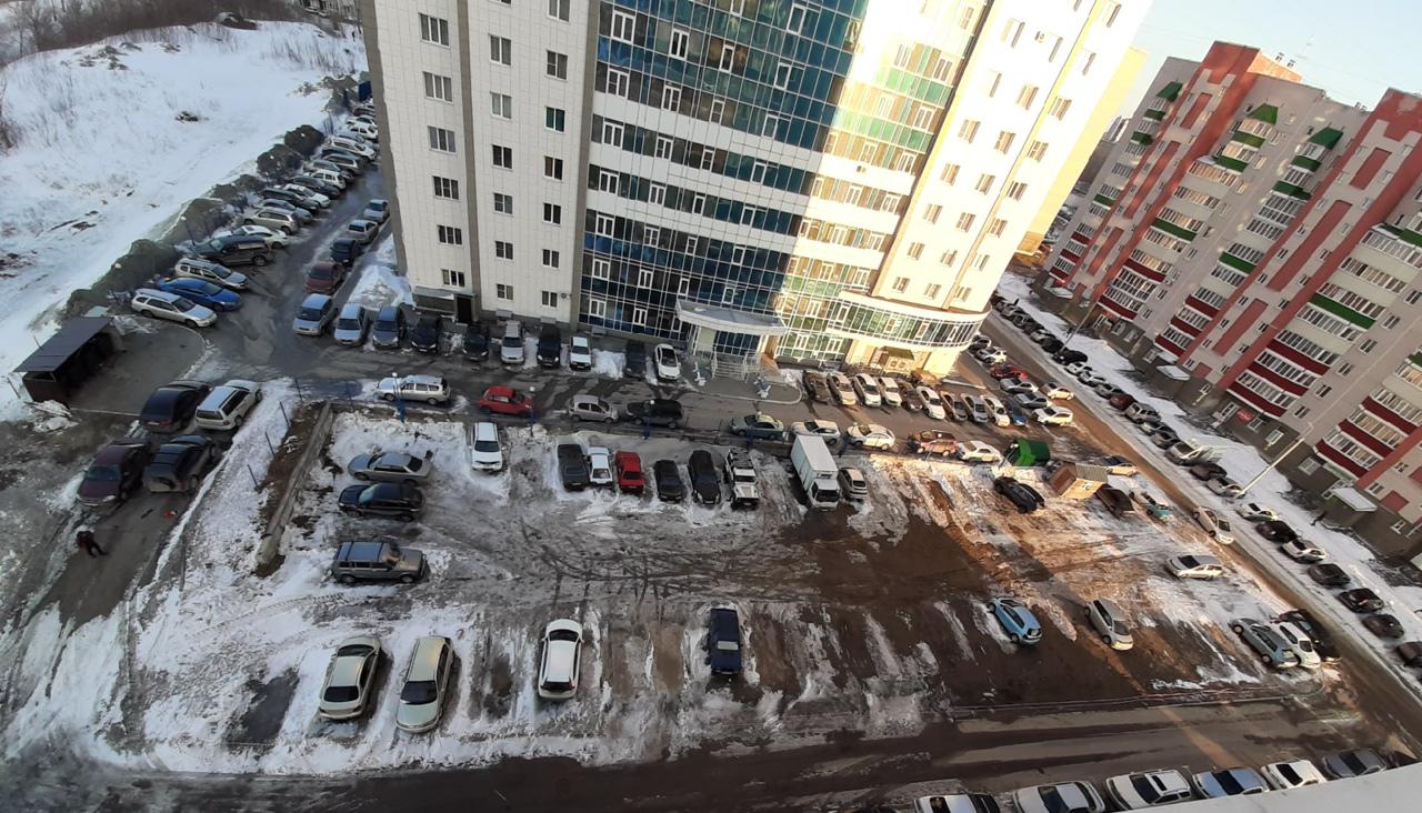 На парковке рядом с 25-этажкой в Барнауле построят жилую высотку
