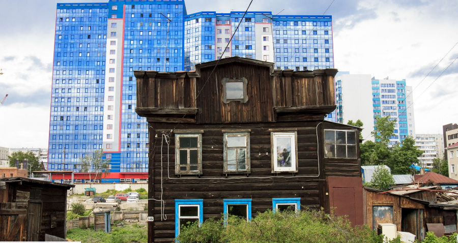 Барнаульский застройщик сносит 100-летние дома в центре для нового ЖК