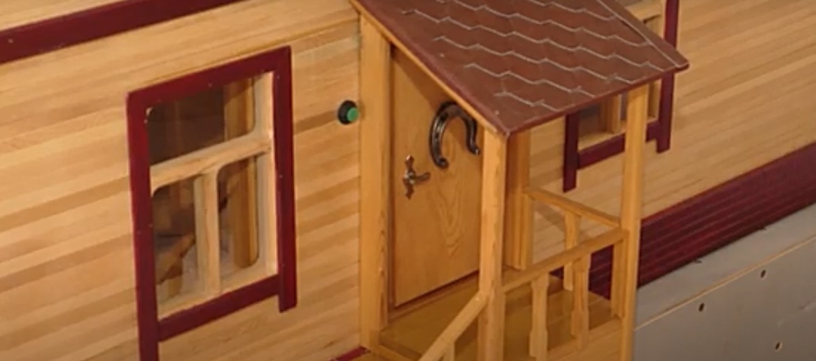 Житель Алтая запатентовал новую технологию деревянного домостроения