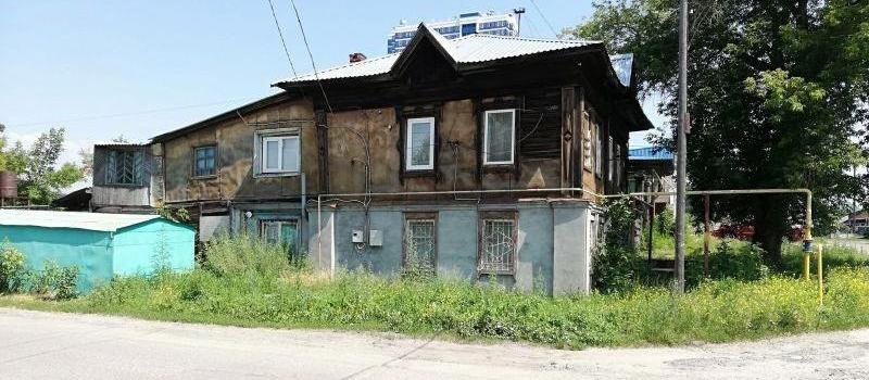 Цены на частные дома резко упали в Алтайском крае