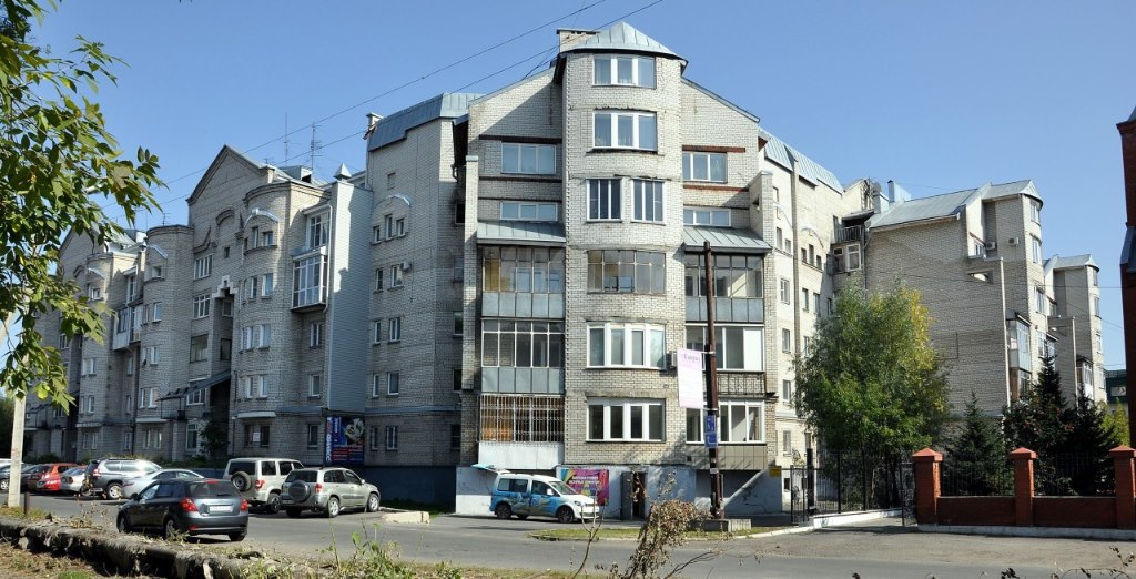 Квартиру с баней на лоджии выставили на продажу в Барнауле