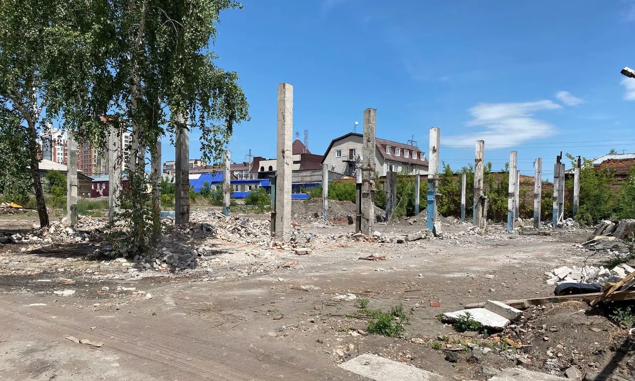 Застройщик купил в центре Барнаула землю бывшего завода под высотный ЖК