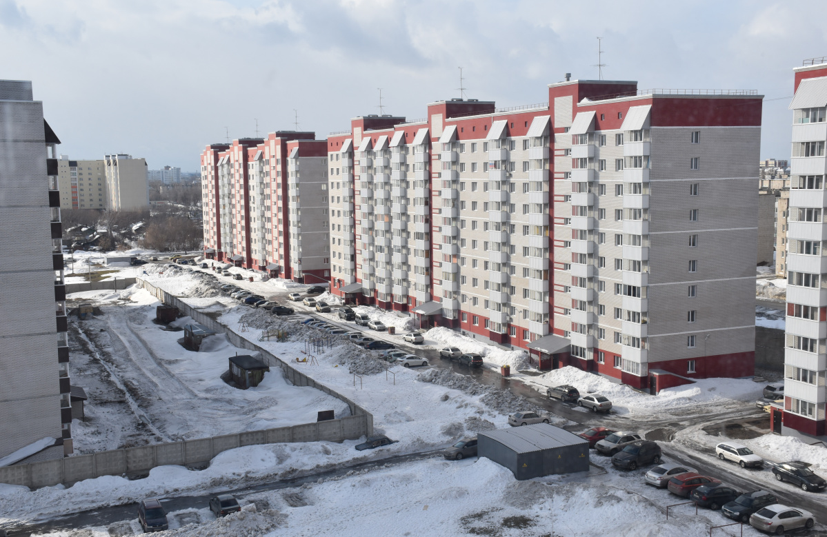 Более 1,16 млрд рублей затратят на жилье алтайским сиротам в 2020 году