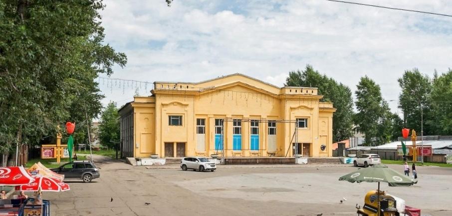 Аварийное здание в Барнауле выставили на аукцион по завышенной цене