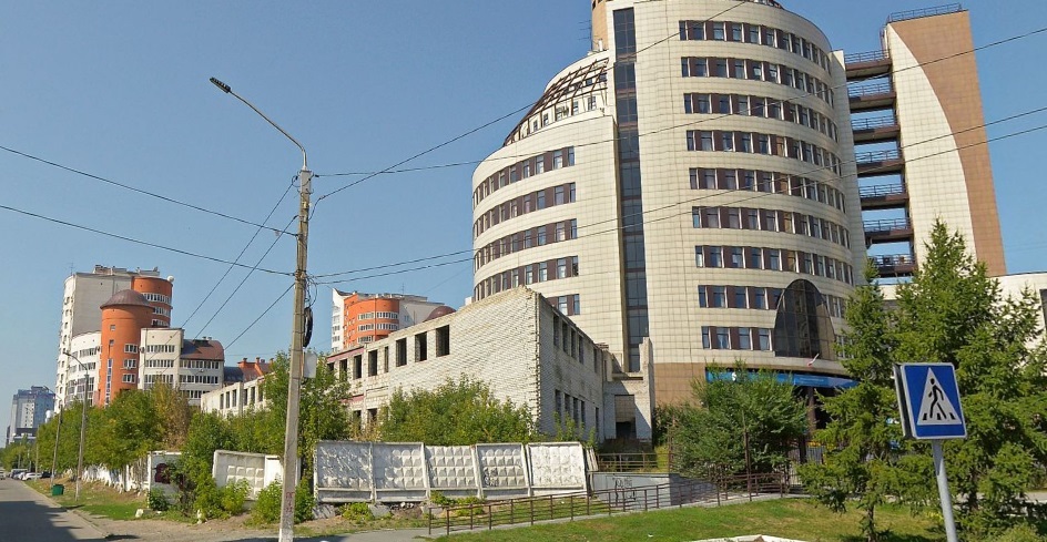 Вместо 13-летнего долгостроя у налоговой в Барнауле появится новое здание