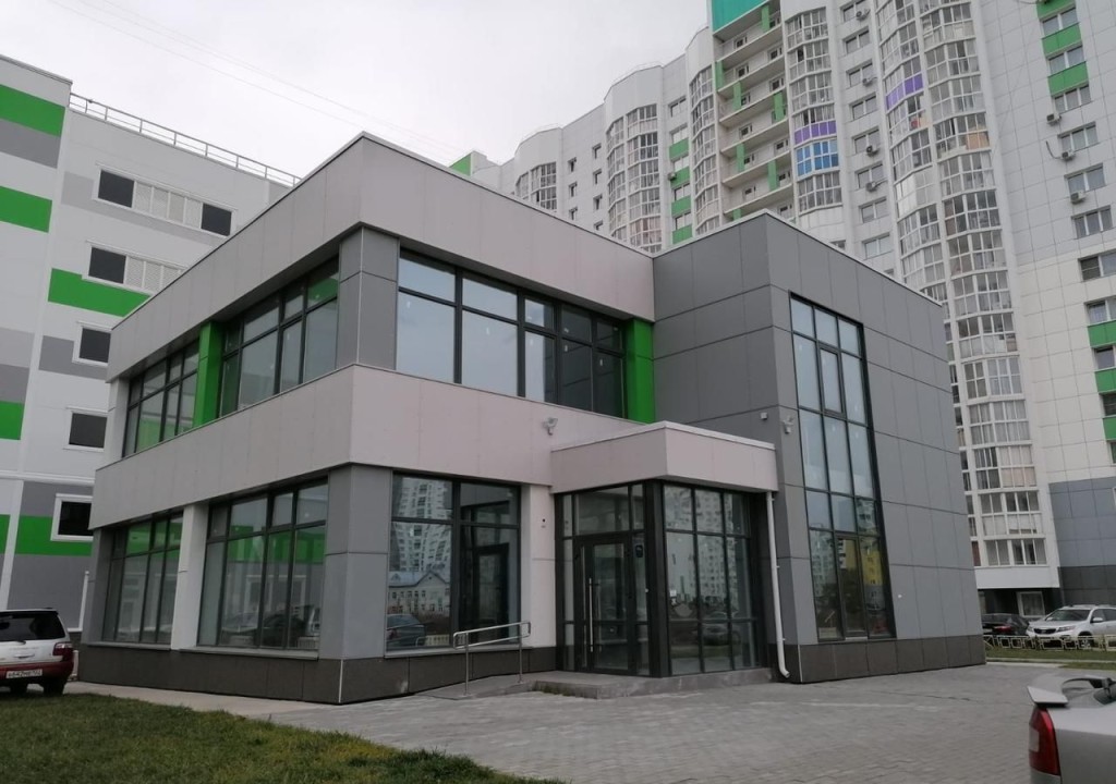 Застройщик в Барнауле хочет продать здание нестандартным способом