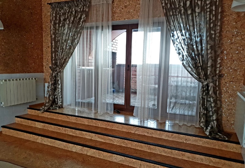 Квартира с зоной барбекю на балконе продается в Барнауле