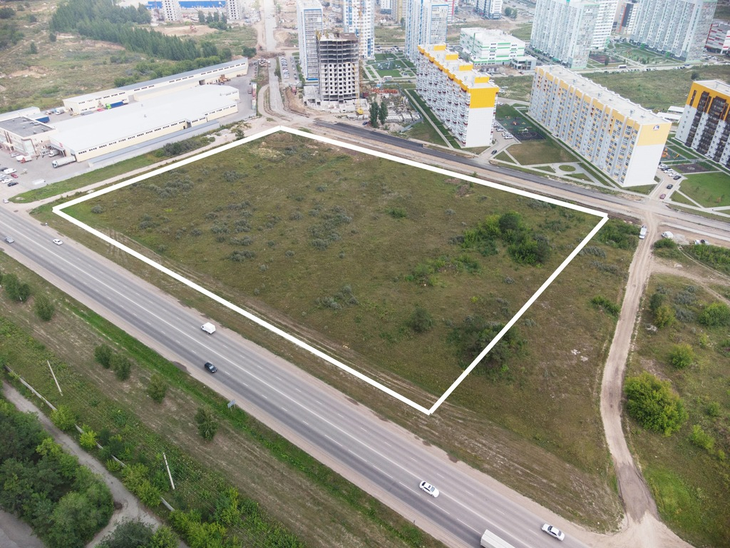 Десятки земельных участков для коммерческих проектов пустуют в Барнауле
