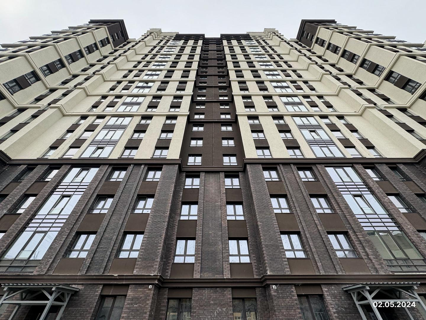 Ненормативно высокую 25-этажку построили в Барнауле