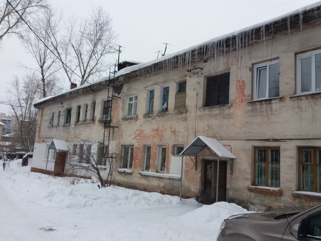 Квартал в Барнауле освобождают от аварийных двухэтажек