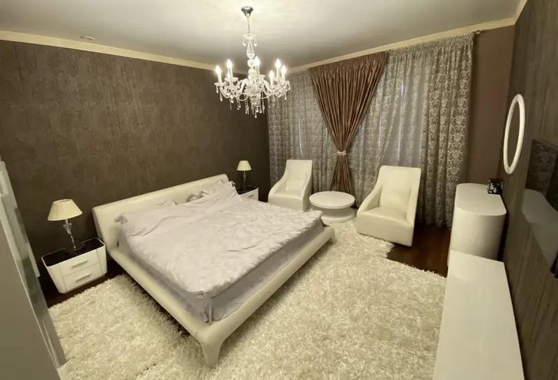 Самую дорогую и огромную квартиру продают в Барнауле за 55 млн рублей