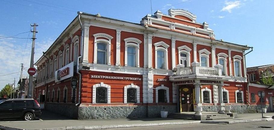 Риэлторы продают архитектурный памятник в Барнауле